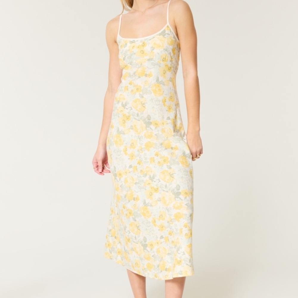 Hollister Yellow Floral Maxi Dress